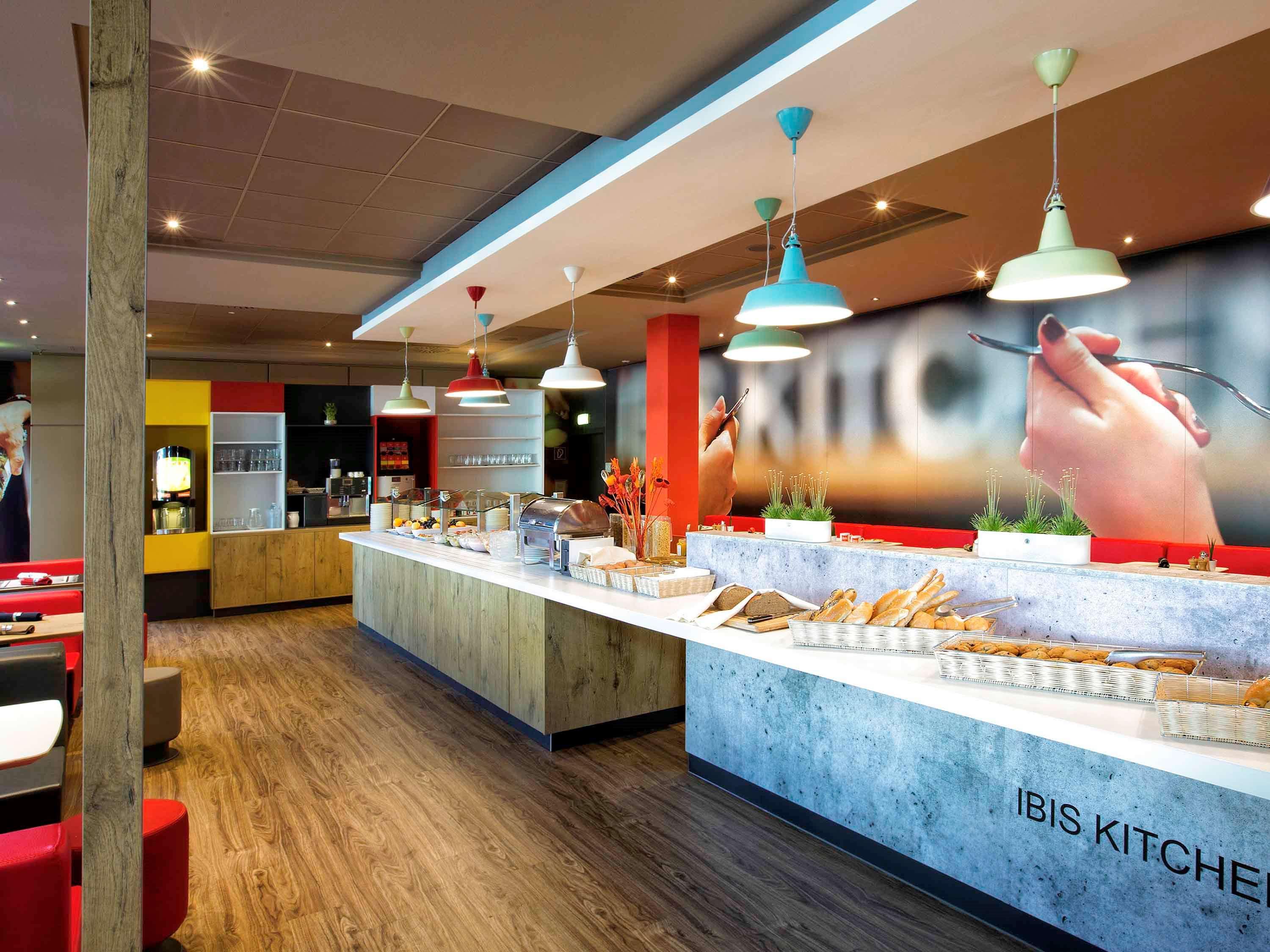 Ibis Linz City Экстерьер фото