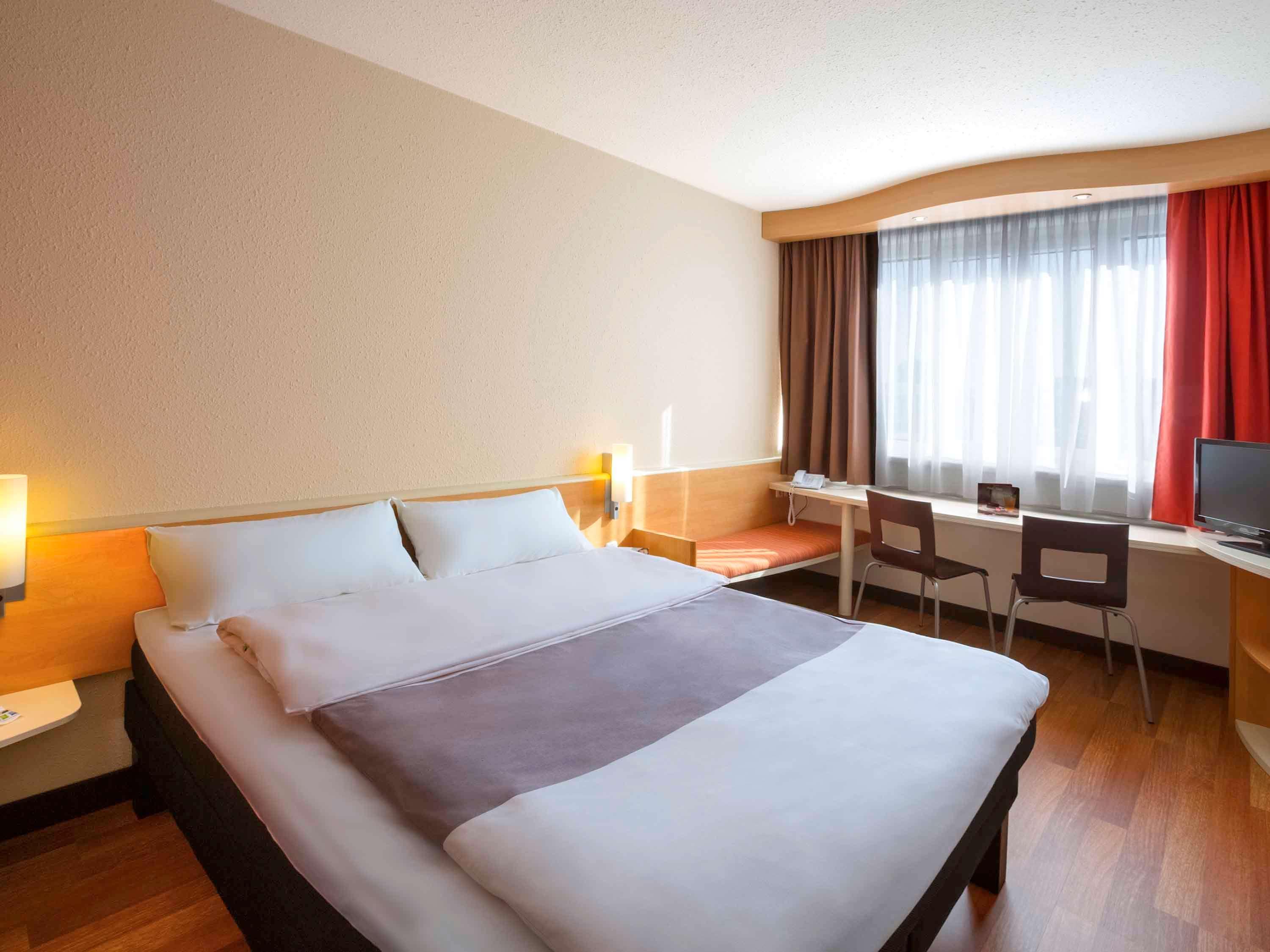 Ibis Linz City Экстерьер фото
