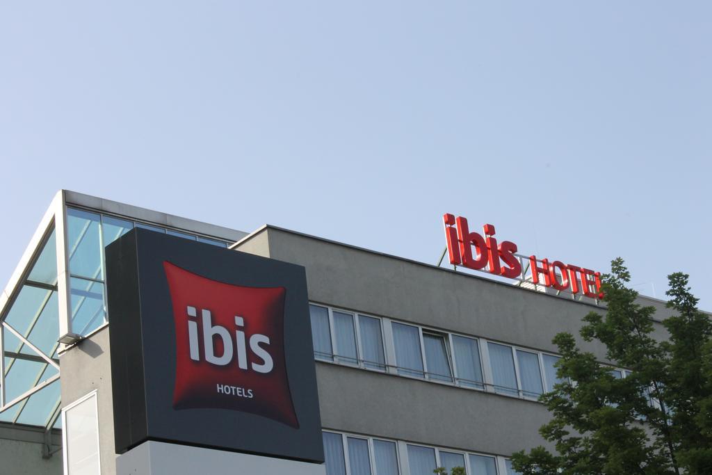 Ibis Linz City Экстерьер фото